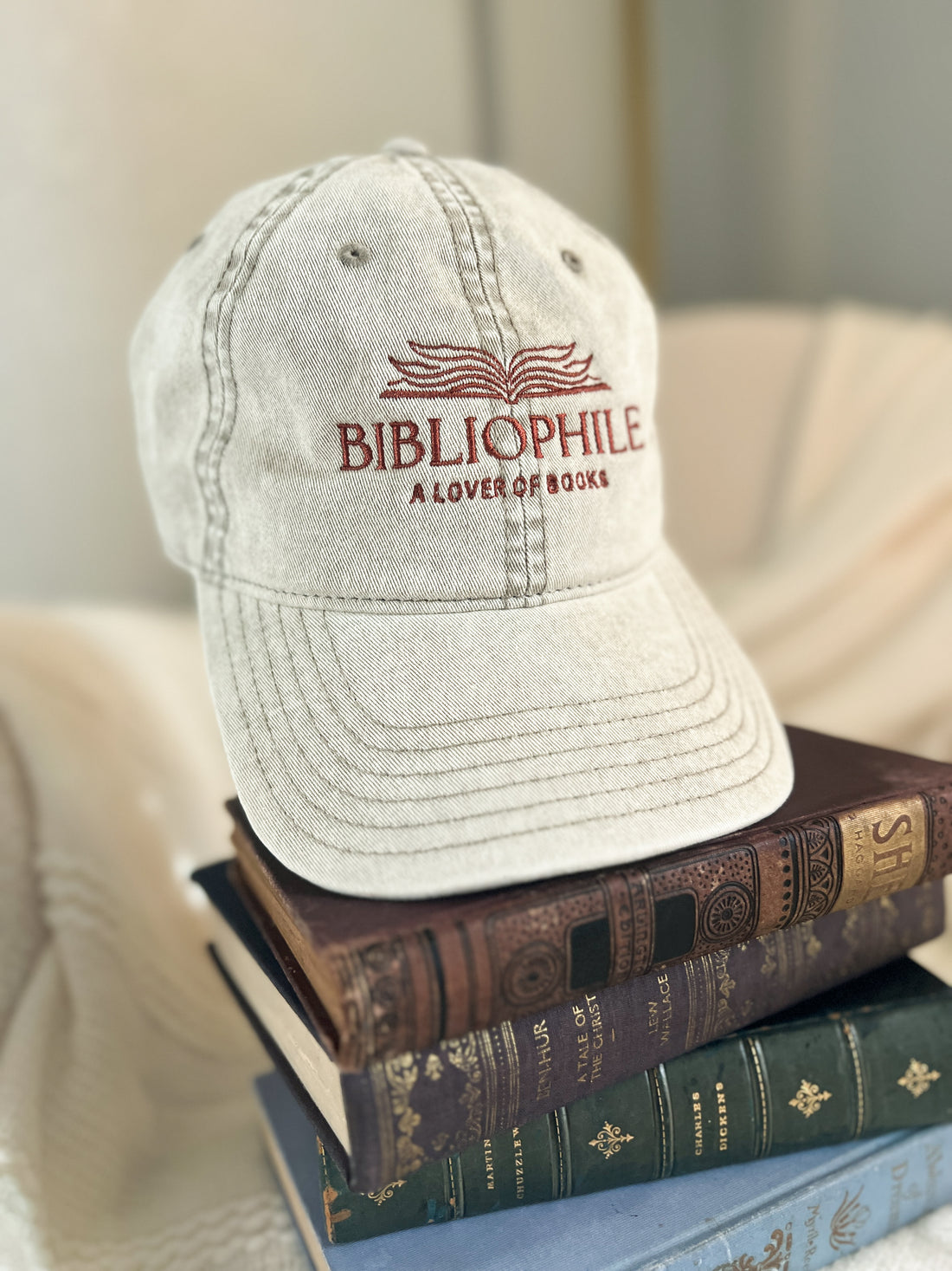 Bibliophile Cap