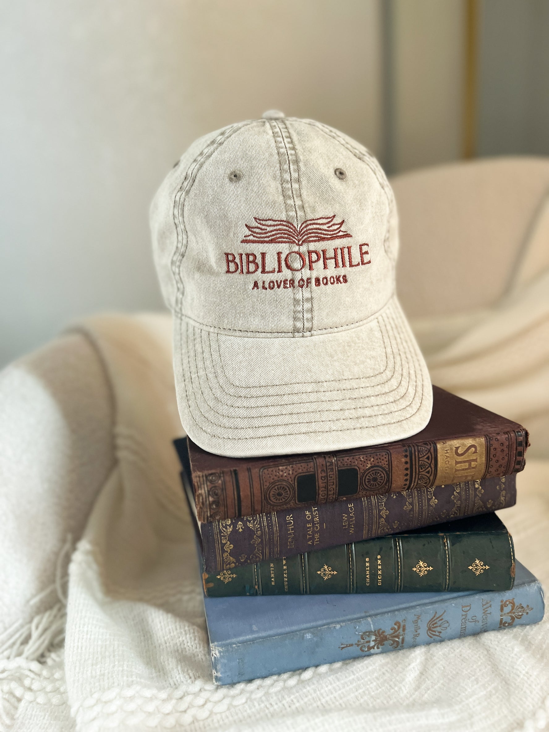 Bibliophile Cap