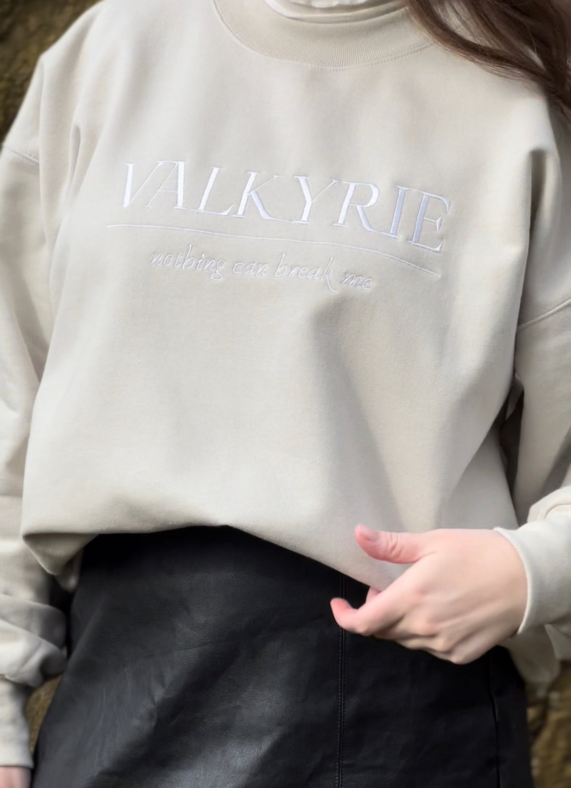 VALKYRIE CREWNECK - EMERIE